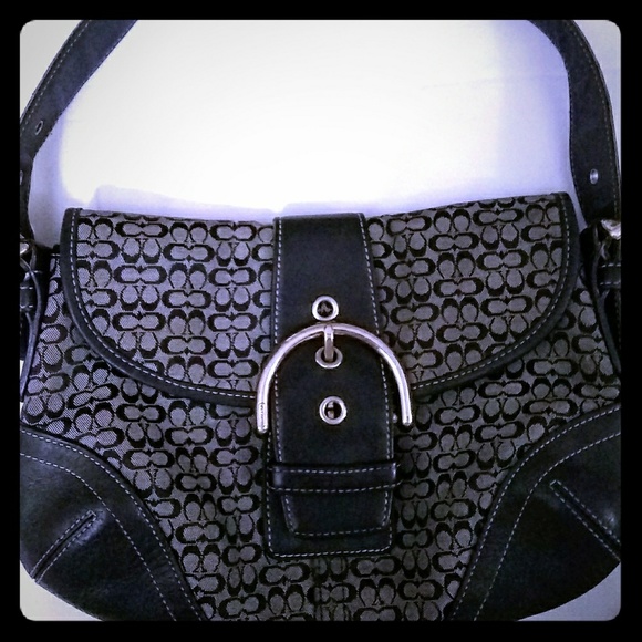 Coach Shoulder Bag - Picture 1 of 5
